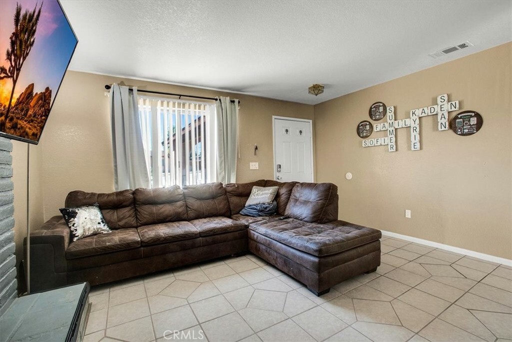 Property Photo:  6015 Mojave Avenue  CA 92277 