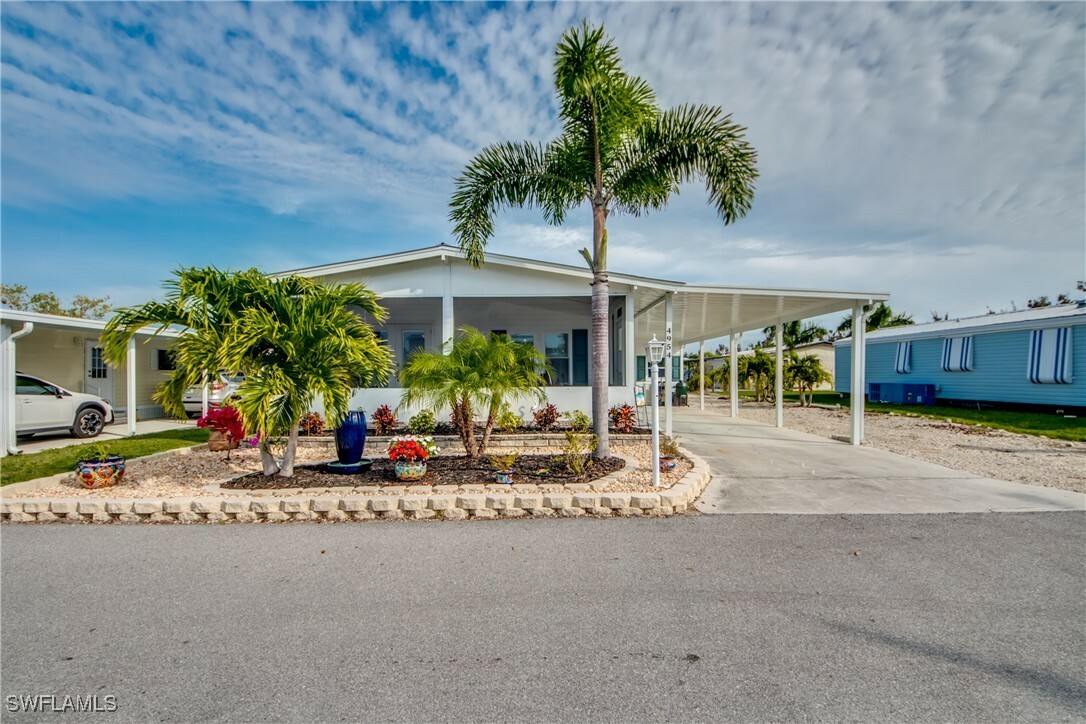 Property Photo:  4954 Needlefish Lane  FL 33956 