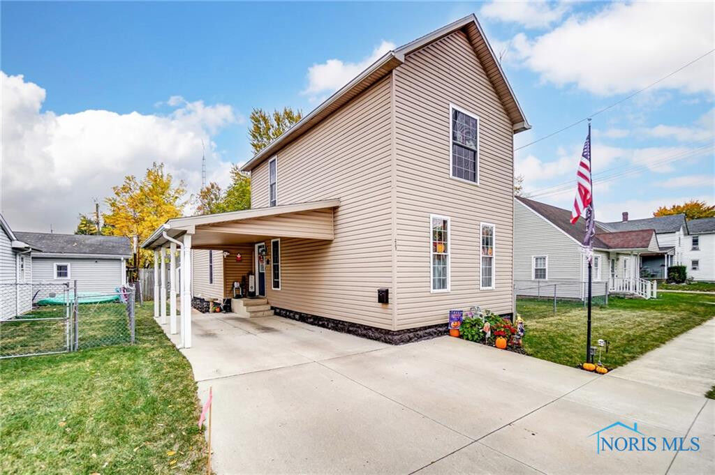 Property Photo: 227 Larkins Street OH 45840