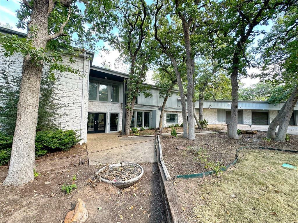 Property Photo:  425 Dripping Springs Drive  OK 73034 