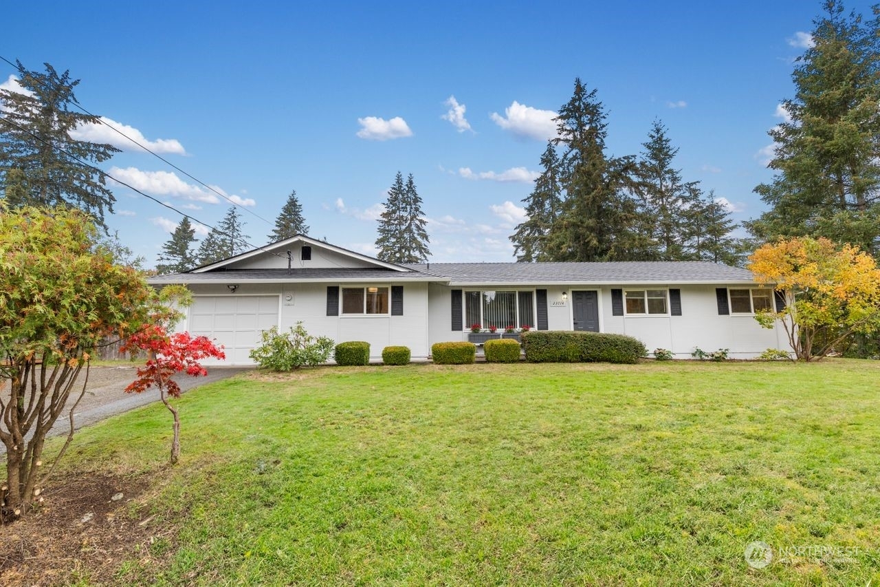 Property Photo:  23714 SE 250th Street  WA 98038 