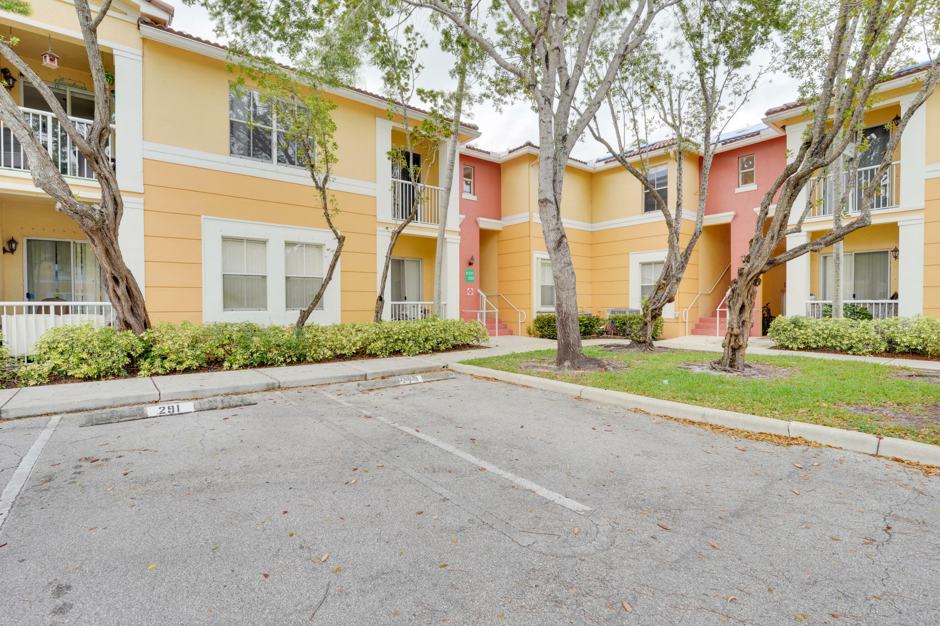 Property Photo:  2021 Shoma Drive 180  FL 33414 