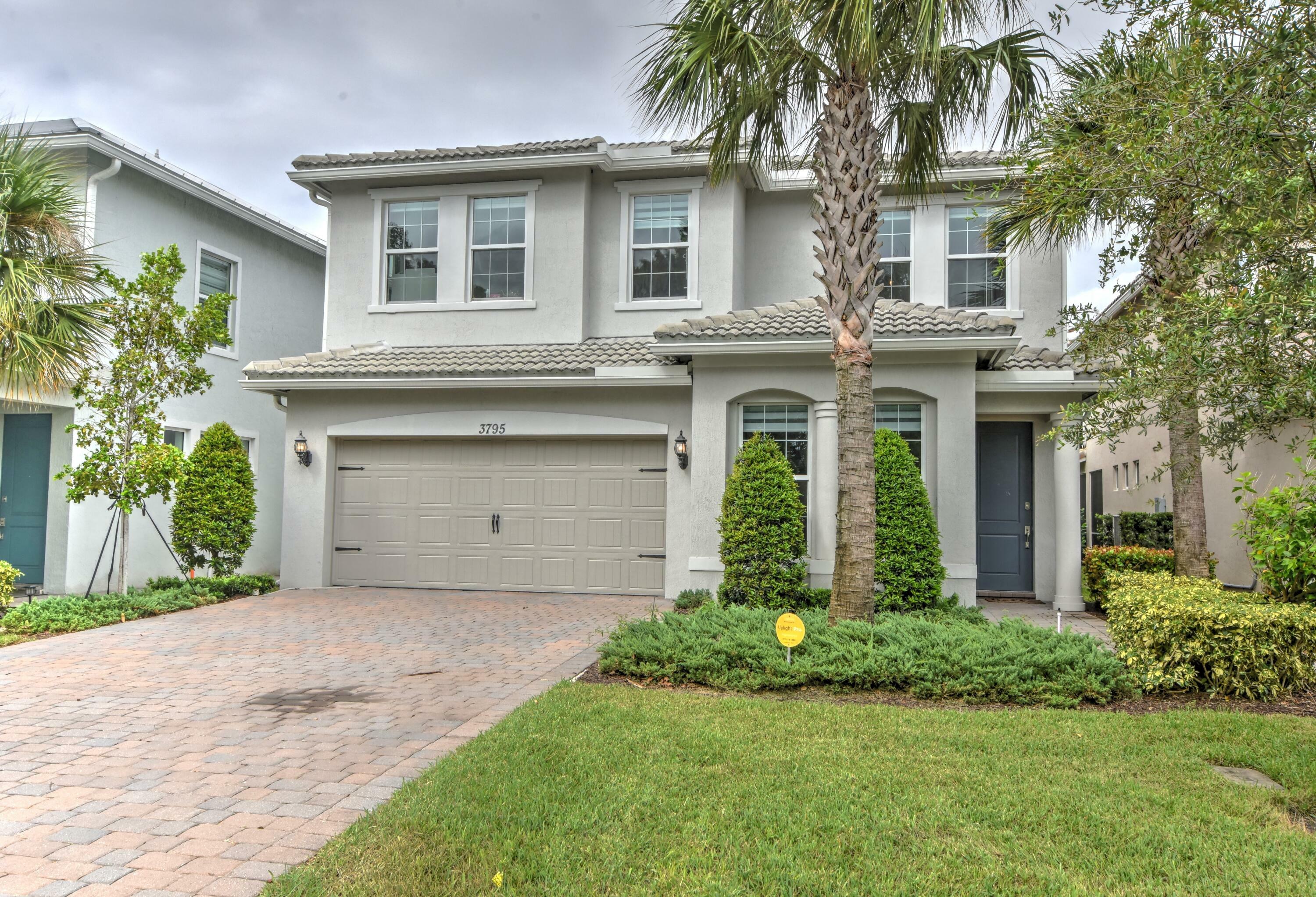 Property Photo:  3795 Greenway Drive  FL 33021 