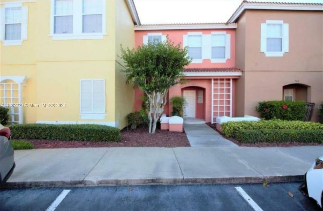 Property Photo:  904 Park Terrace Cir  FL 34746 