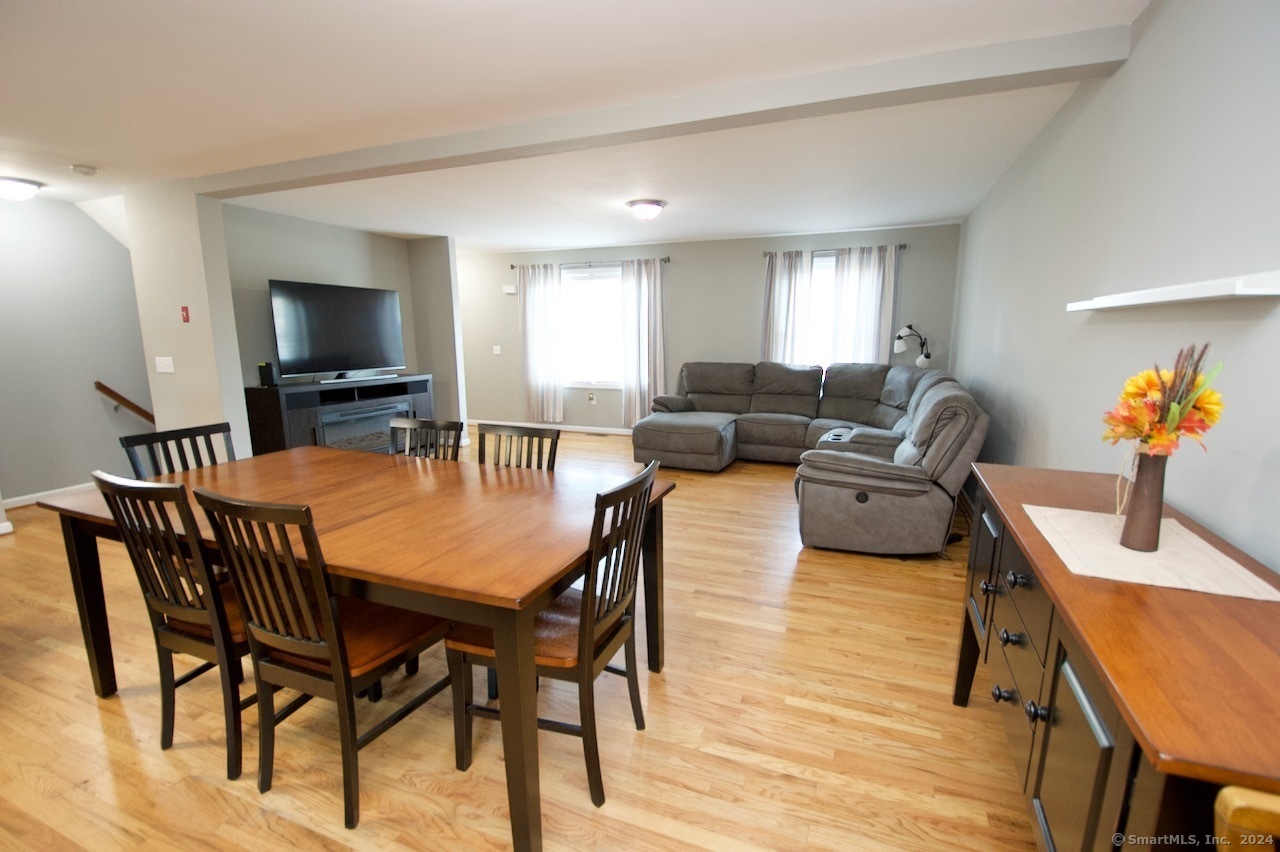 Property Photo:  39 Ames Avenue B  CT 06451 