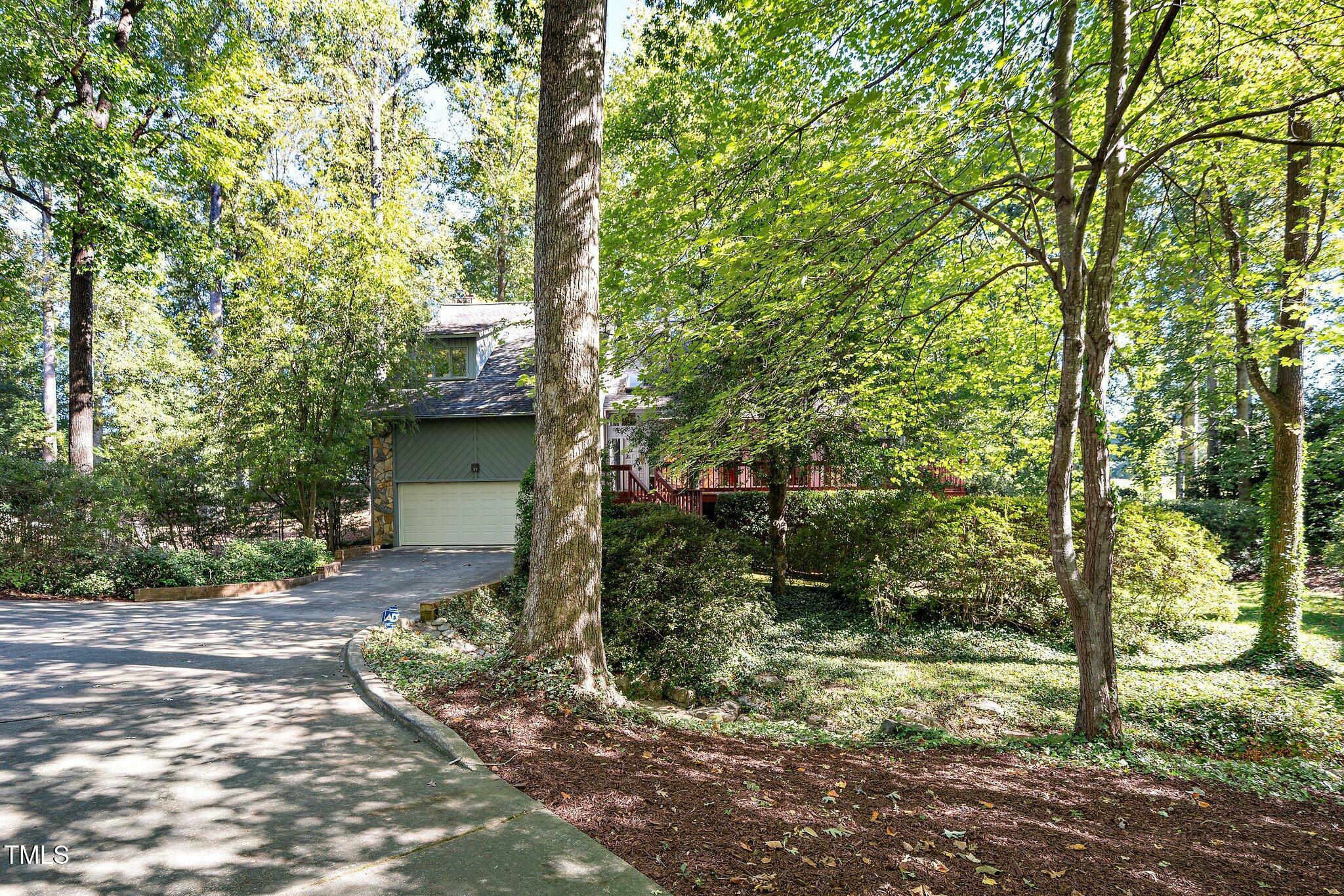 Property Photo:  403 Rutherglen Drive  NC 27511 