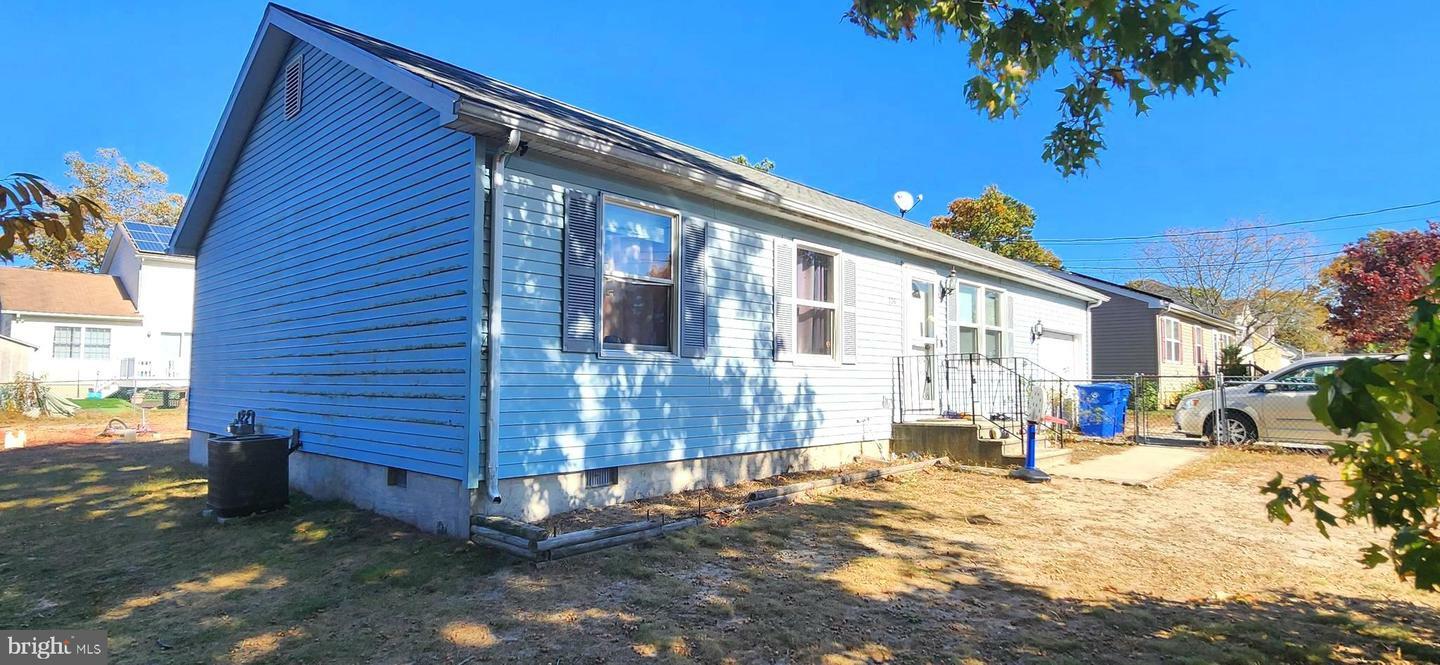 Property Photo:  336 Park Street  NJ 08015 