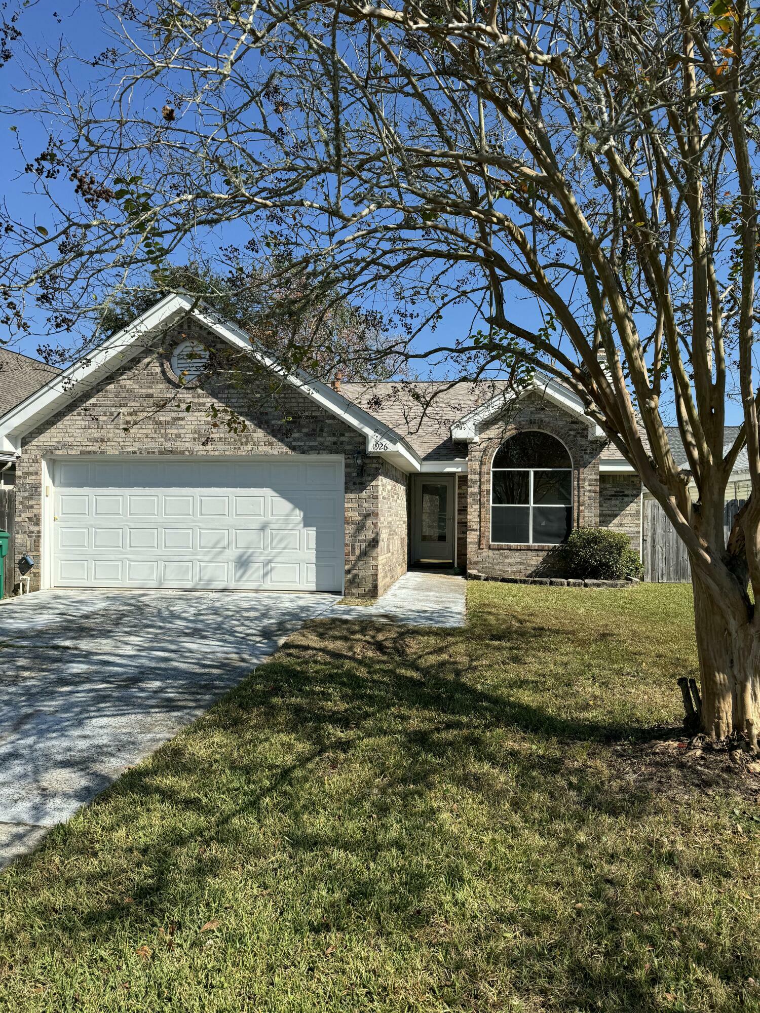 Property Photo:  1926 Patrician Way  FL 32547 