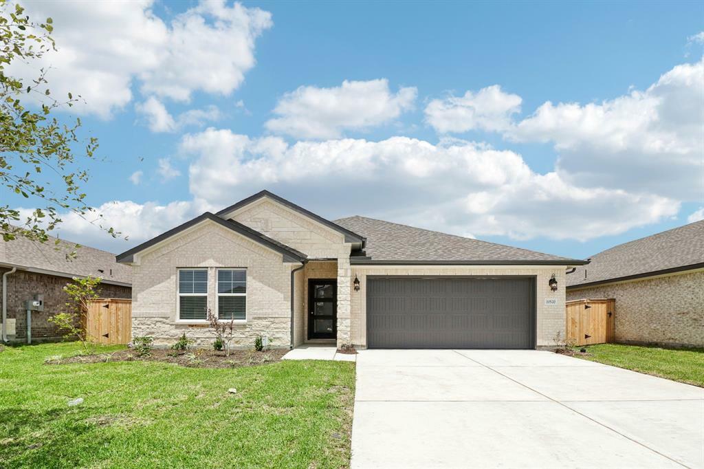 Property Photo:  8426 Valburn Drive  TX 77406 