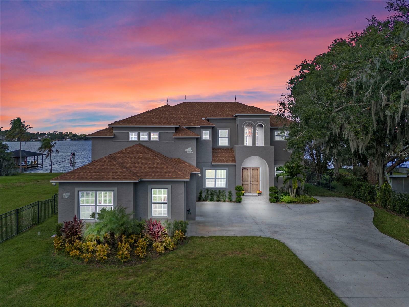 Property Photo:  6019 Linneal Beach Drive  FL 32703 