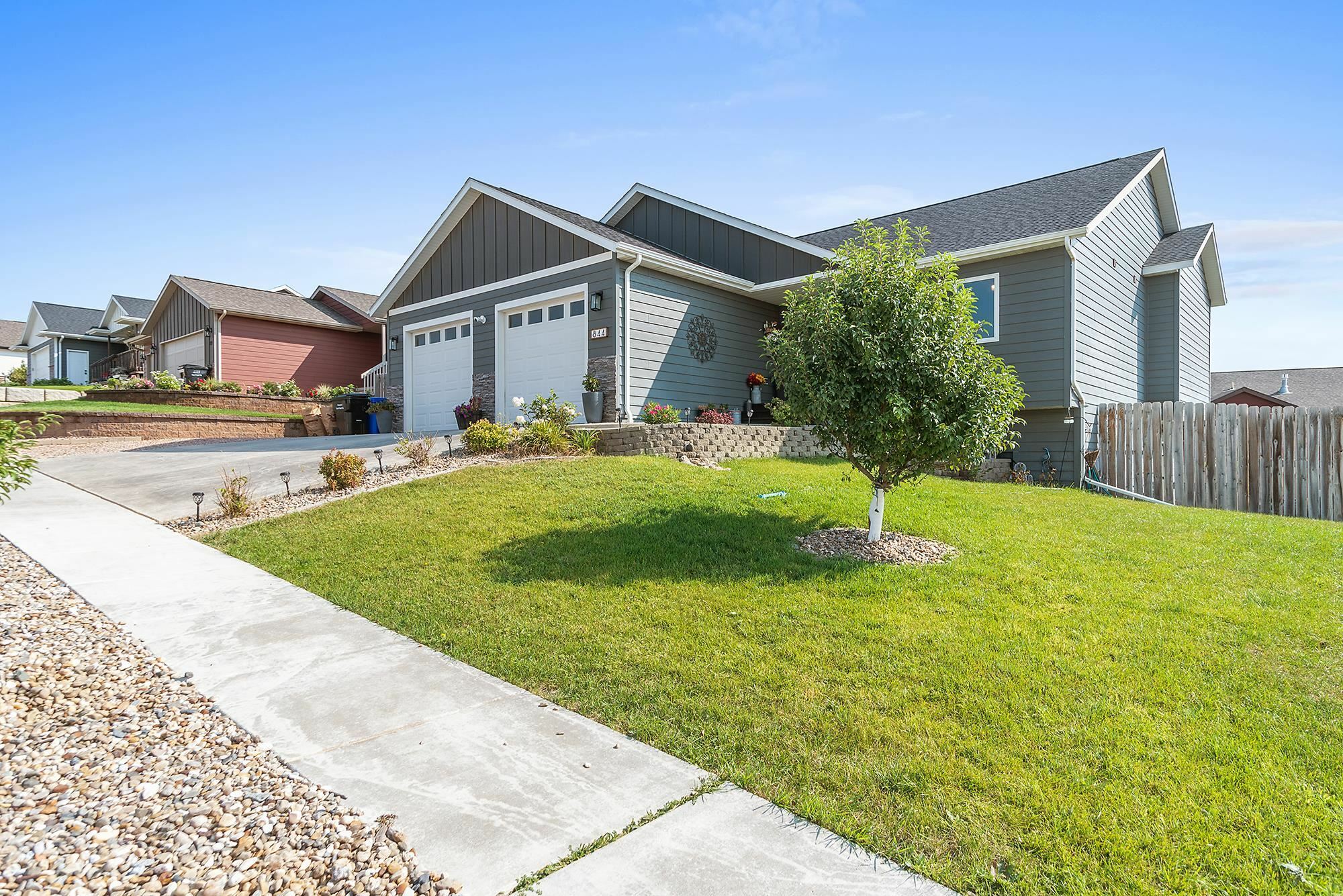 Property Photo:  844 Summerfield Drive  SD 57703 