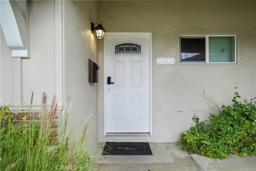 Property Photo:  11640 Gothic Avenue  CA 91344 