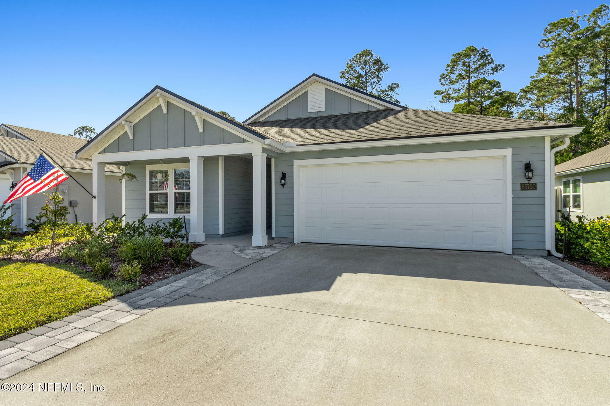 Property Photo:  65720 Edgewater Drive  FL 32097 