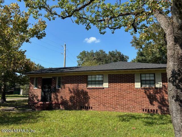 5505 Sunny Acres Drive E  Jacksonville FL 32209 photo