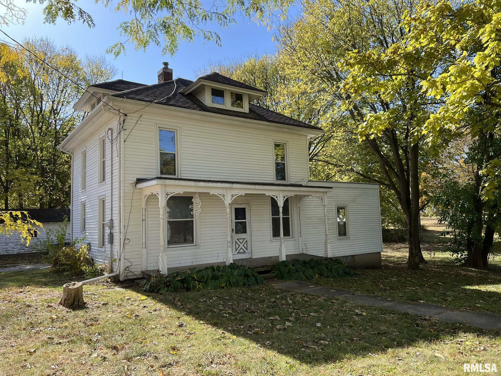 Property Photo:  312 E Gale Street  IL 61489 