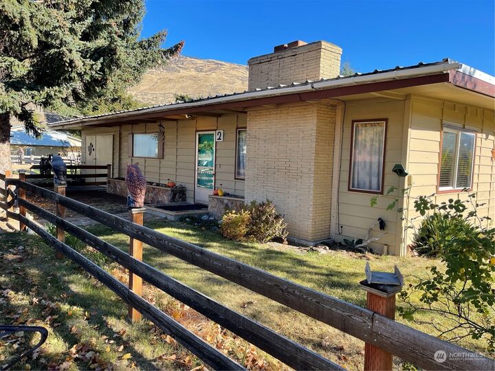 Property Photo:  2  2nd Street  WA 98855 