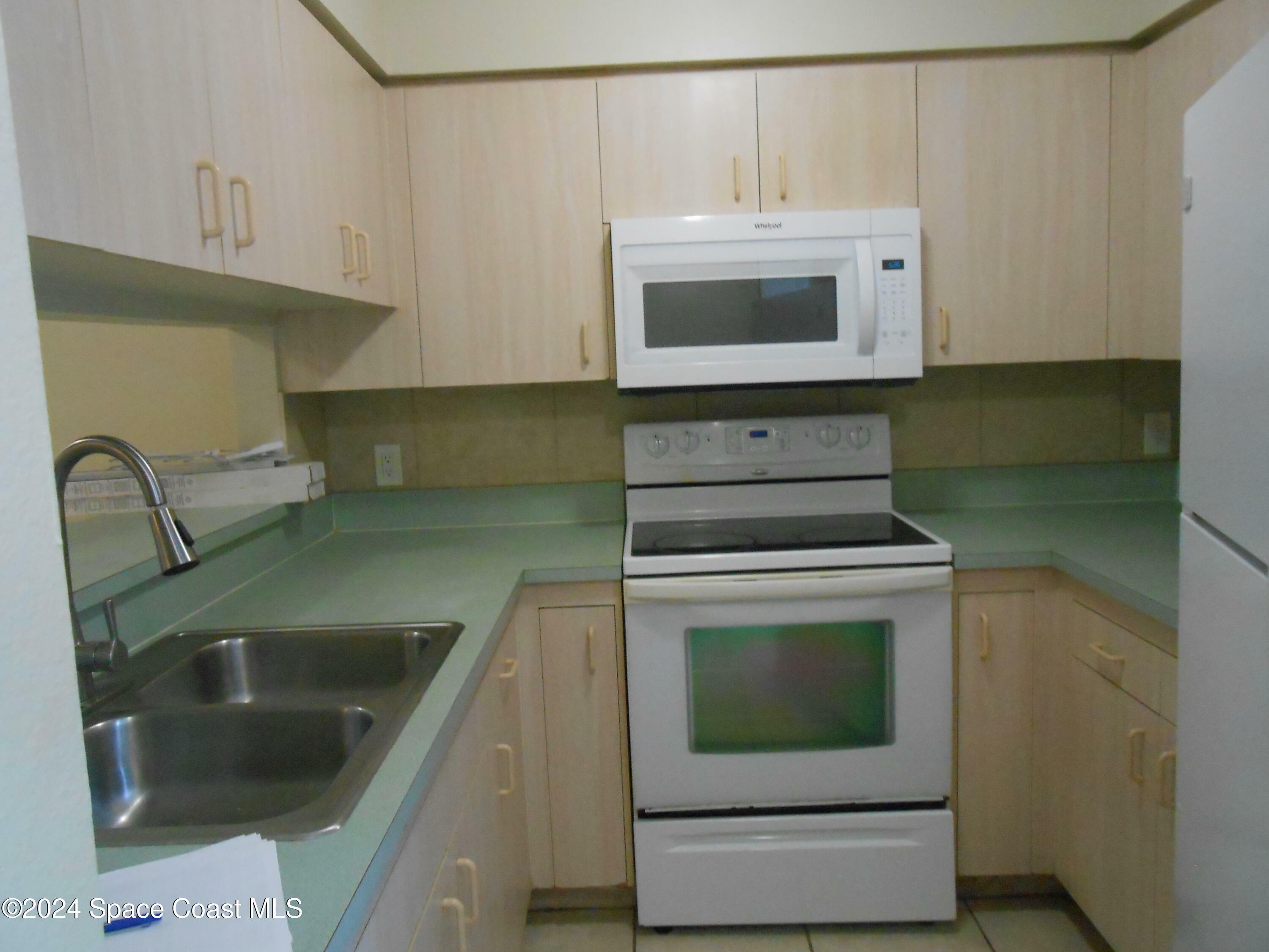 Property Photo:  359 Bay Avenue  FL 32922 