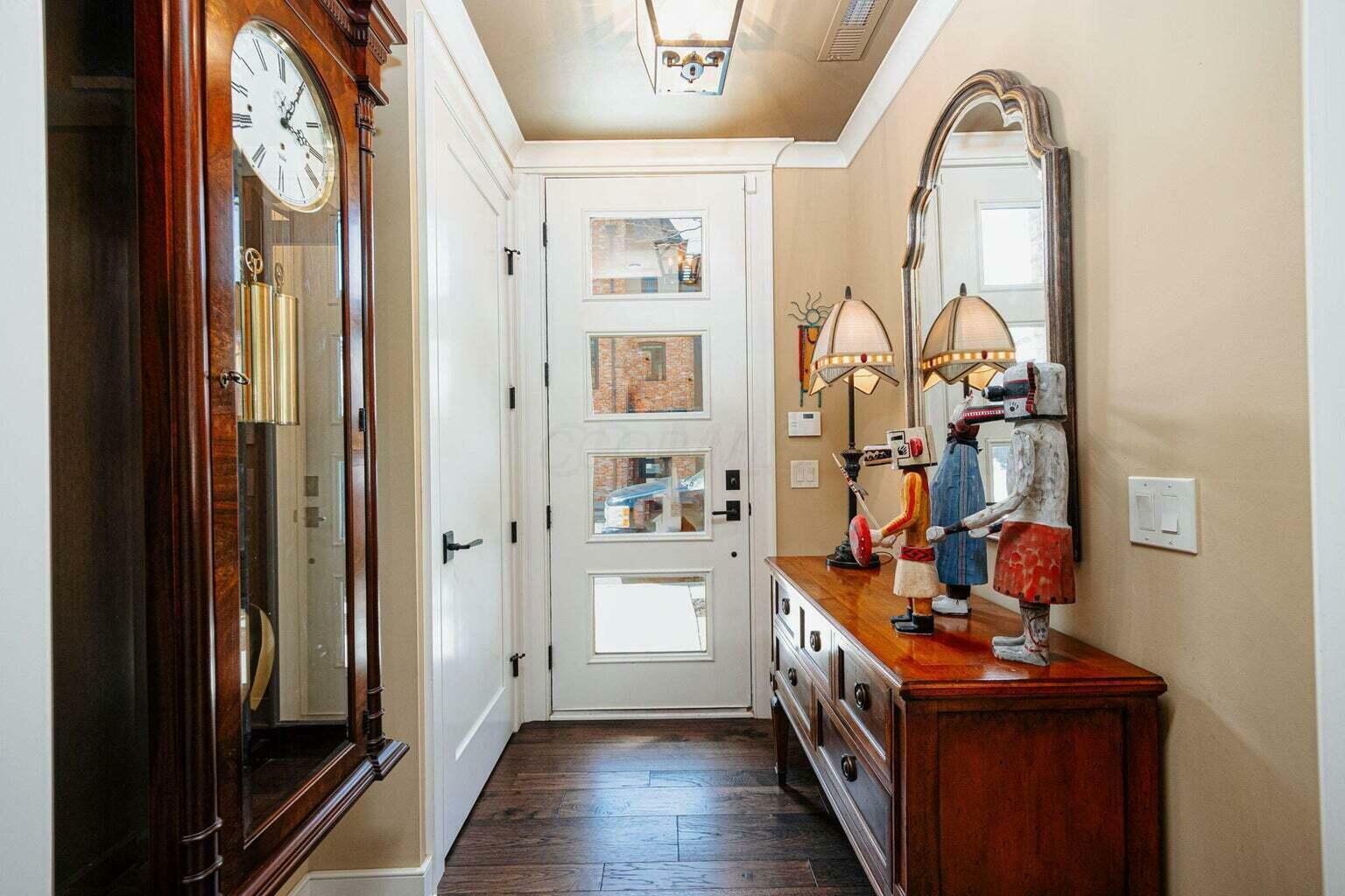 Property Photo: 74 N 6th Street OH 43215