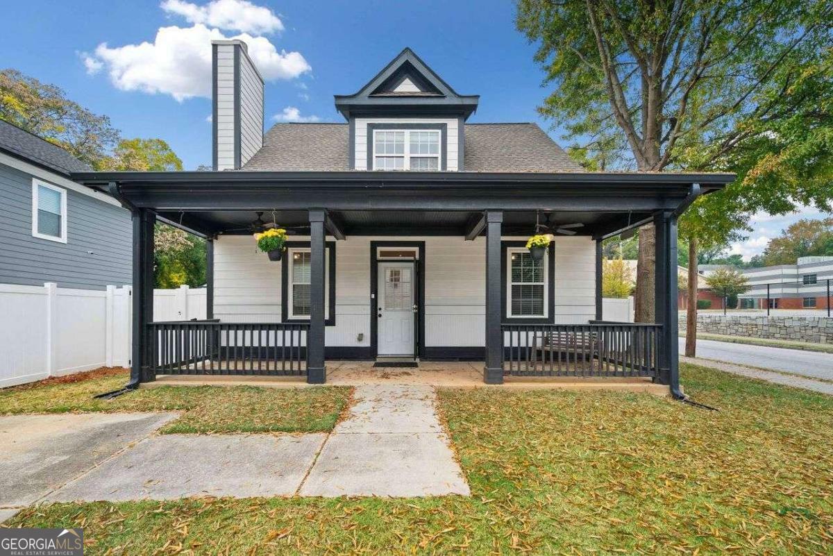 Property Photo:  520 Mary Street SW  GA 30310 