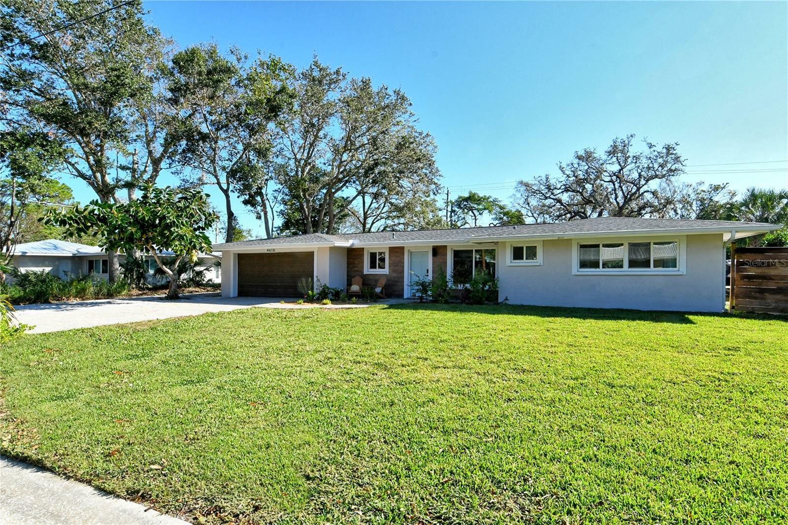 4616 Leeta Lane  Sarasota FL 34234 photo