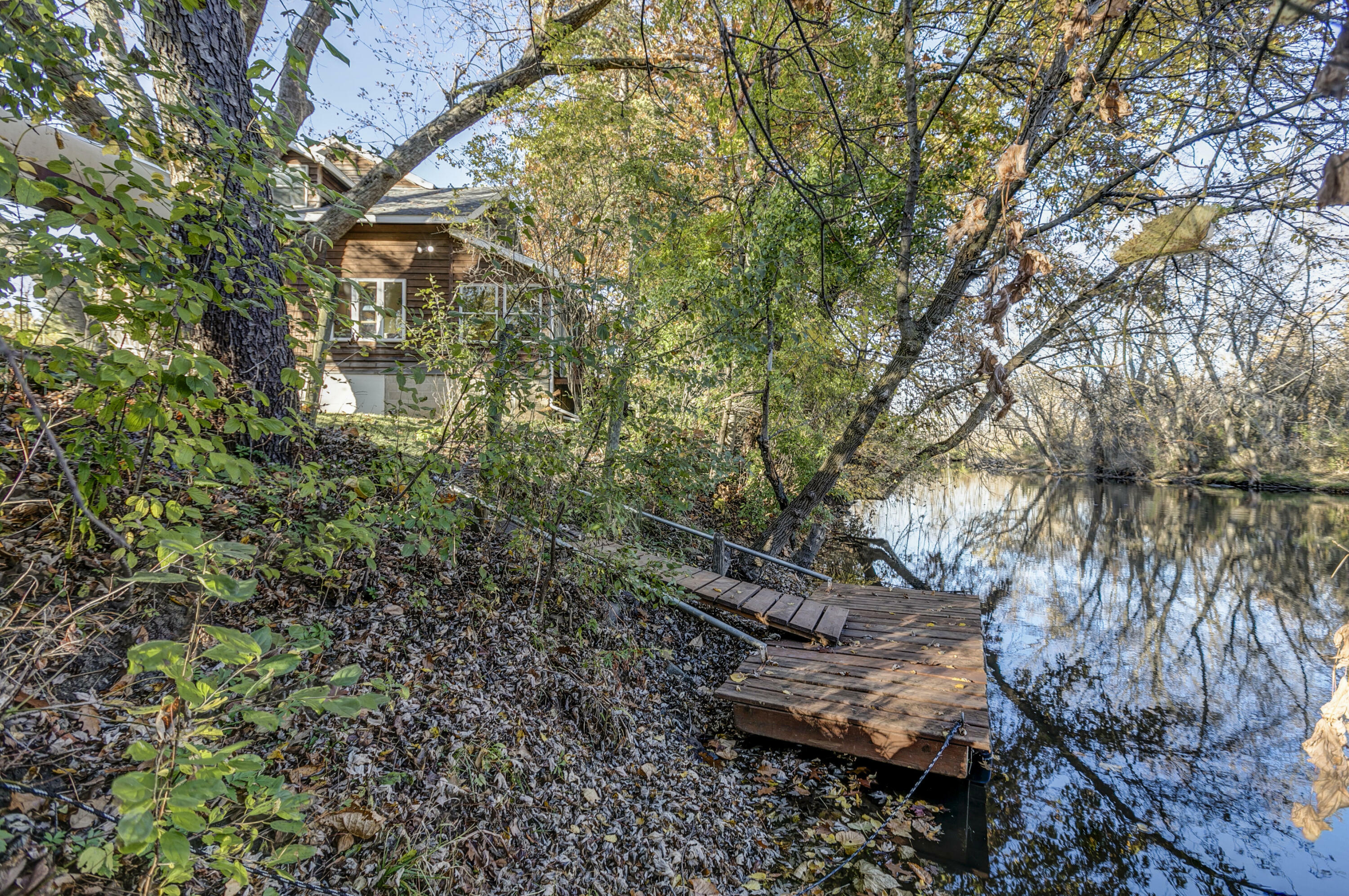 Property Photo:  3810 Valley Rd  WI 53405 