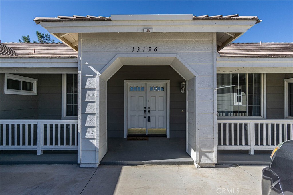 Property Photo:  13196 Paraiso Road  CA 92308 