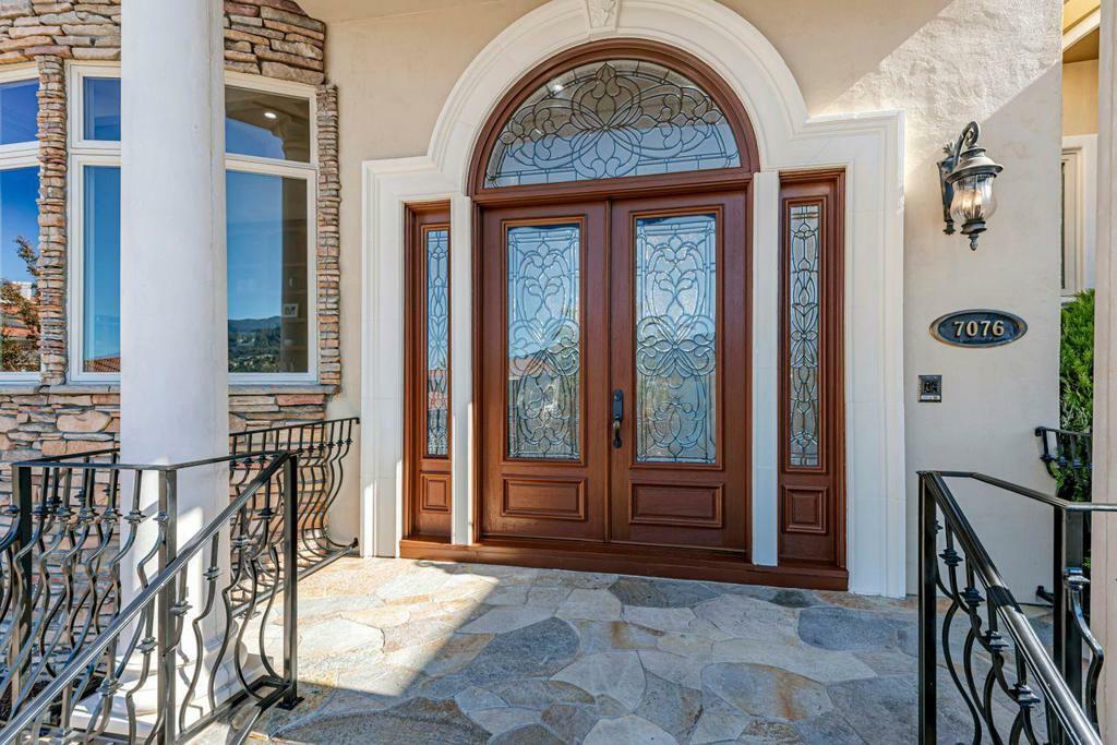 Property Photo: 7076 Kindra Hill Drive CA 95120