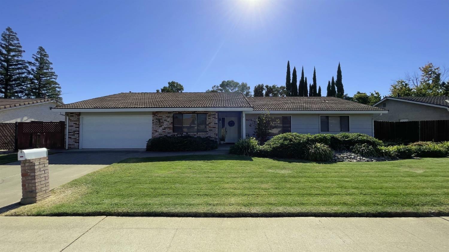 8632 Hume Court  Elk Grove CA 95624 photo