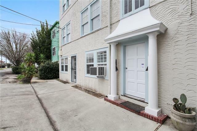 Property Photo:  2026 S Salcedo Street  LA 70125 