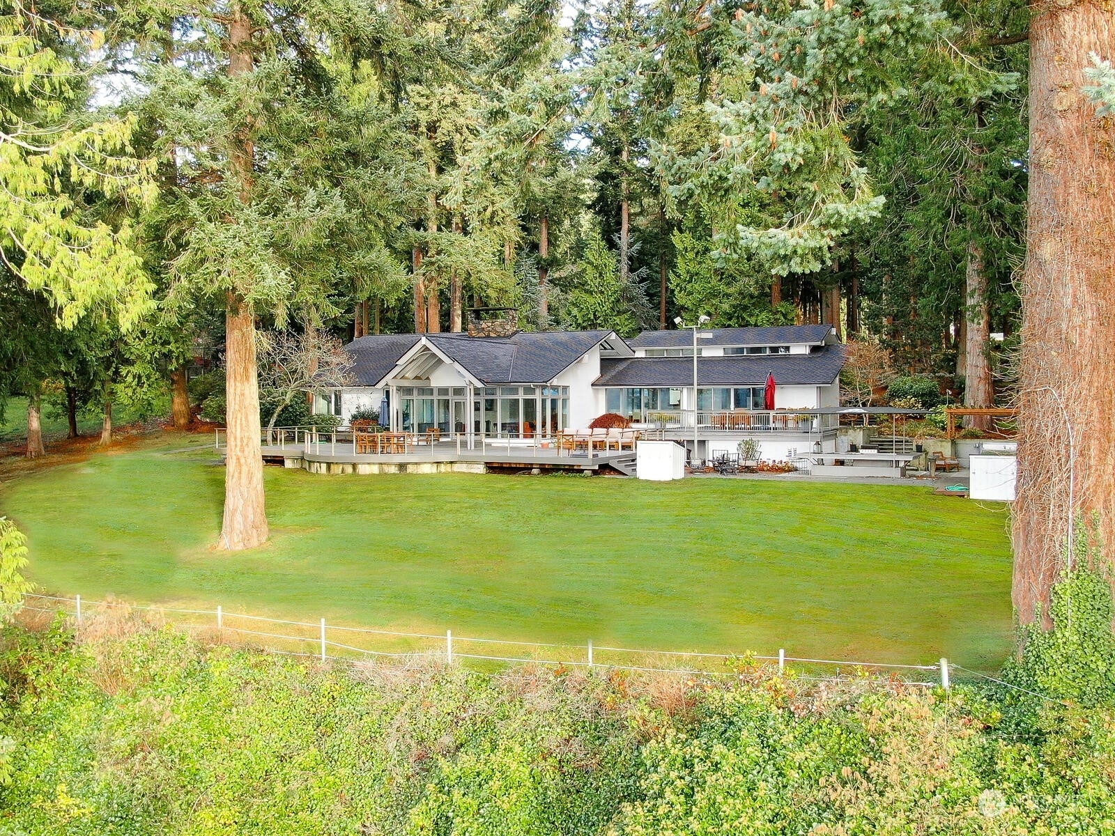 Property Photo:  1865  Crestwood Cove Court  WA 98249 