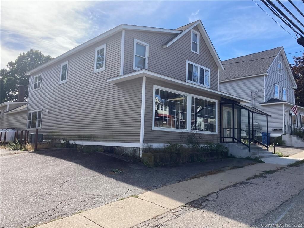 Property Photo: 96 Lebanon Avenue 2nd Floor B CT 06415