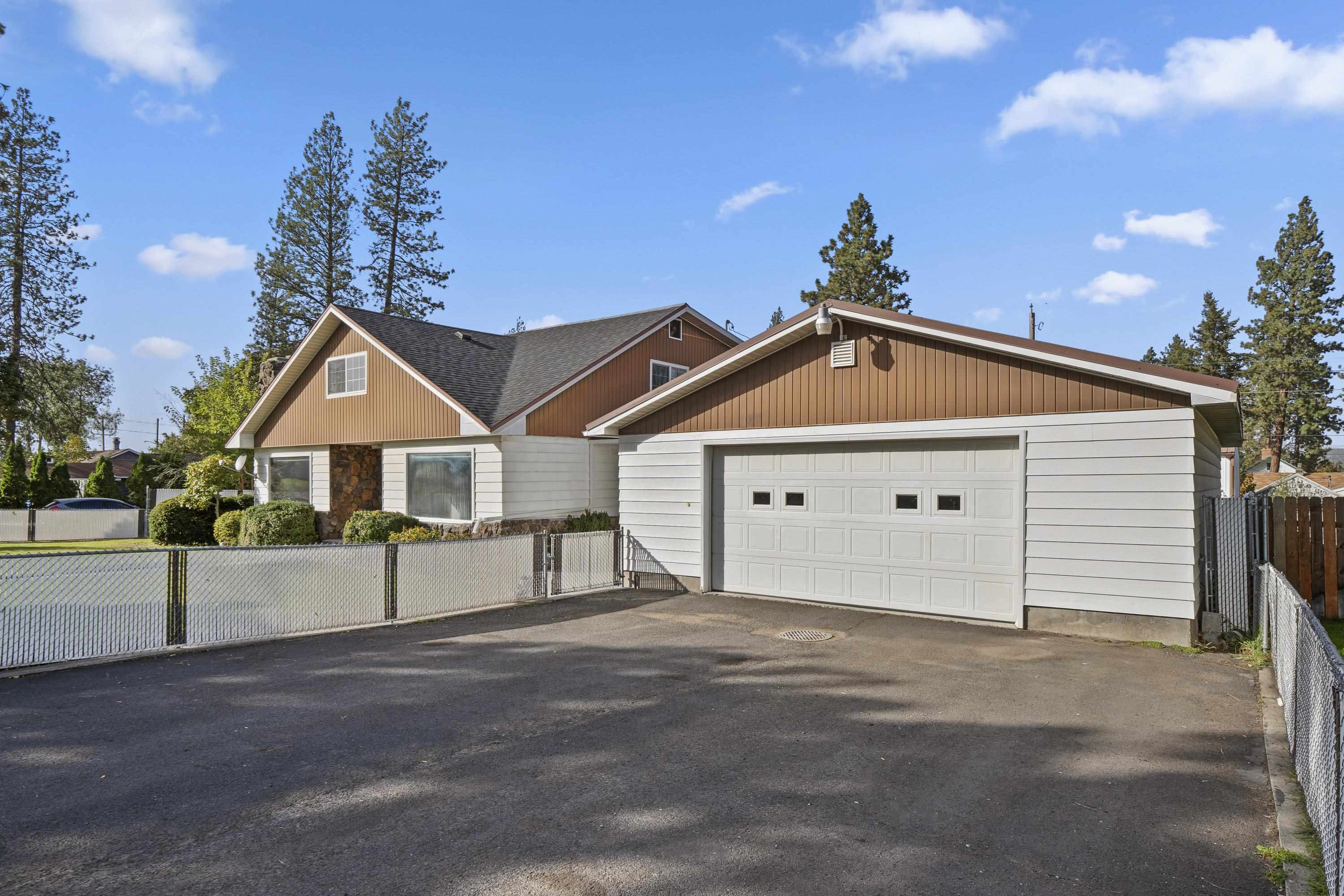 Property Photo:  6809 E Sixth Ave  WA 99212 