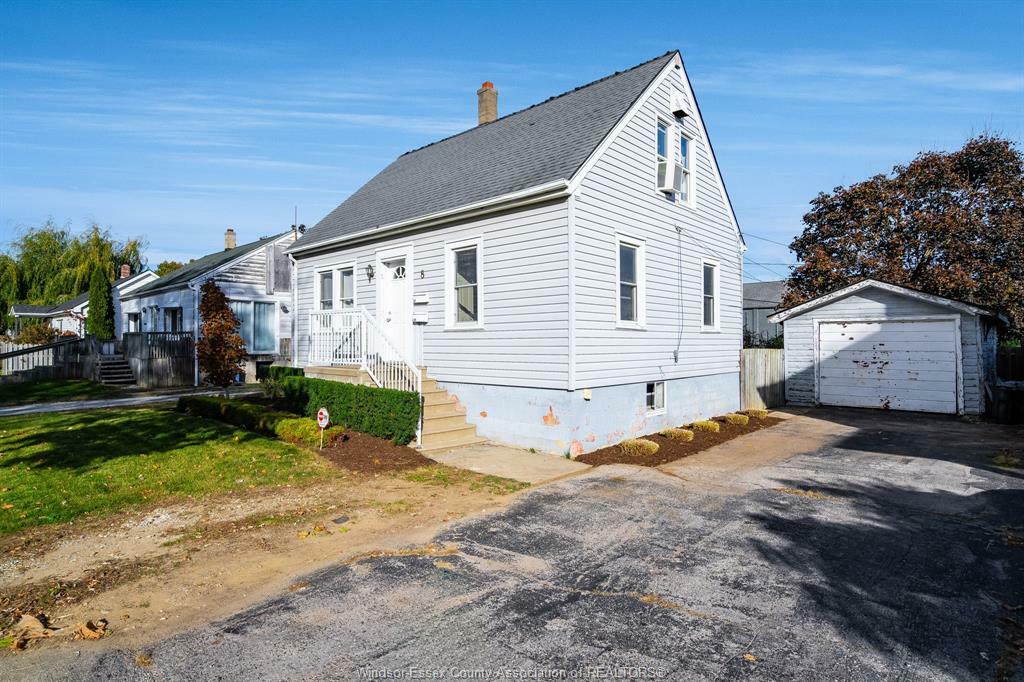 Property Photo:  8 Westmoreland Avenue  ON N8H 3P3 