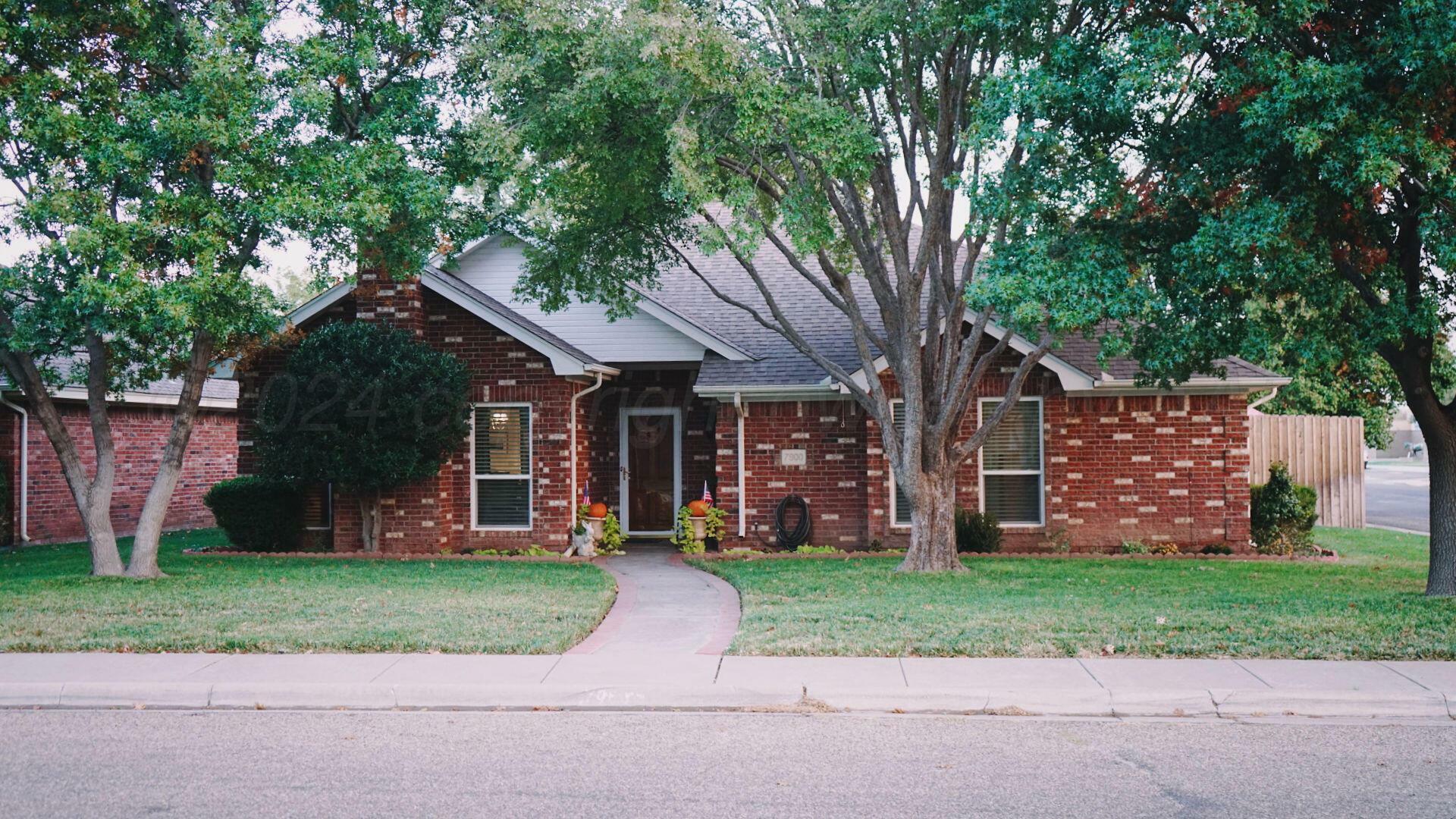 Property Photo:  7900 Underwood Drive  TX 79121-1536 