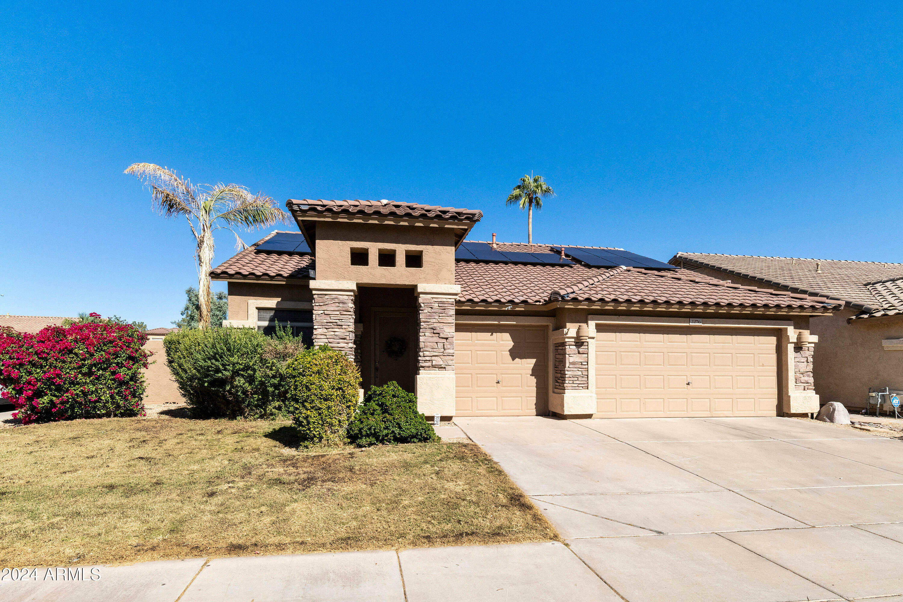 Property Photo:  2276 W Periwinkle Way  AZ 85248 