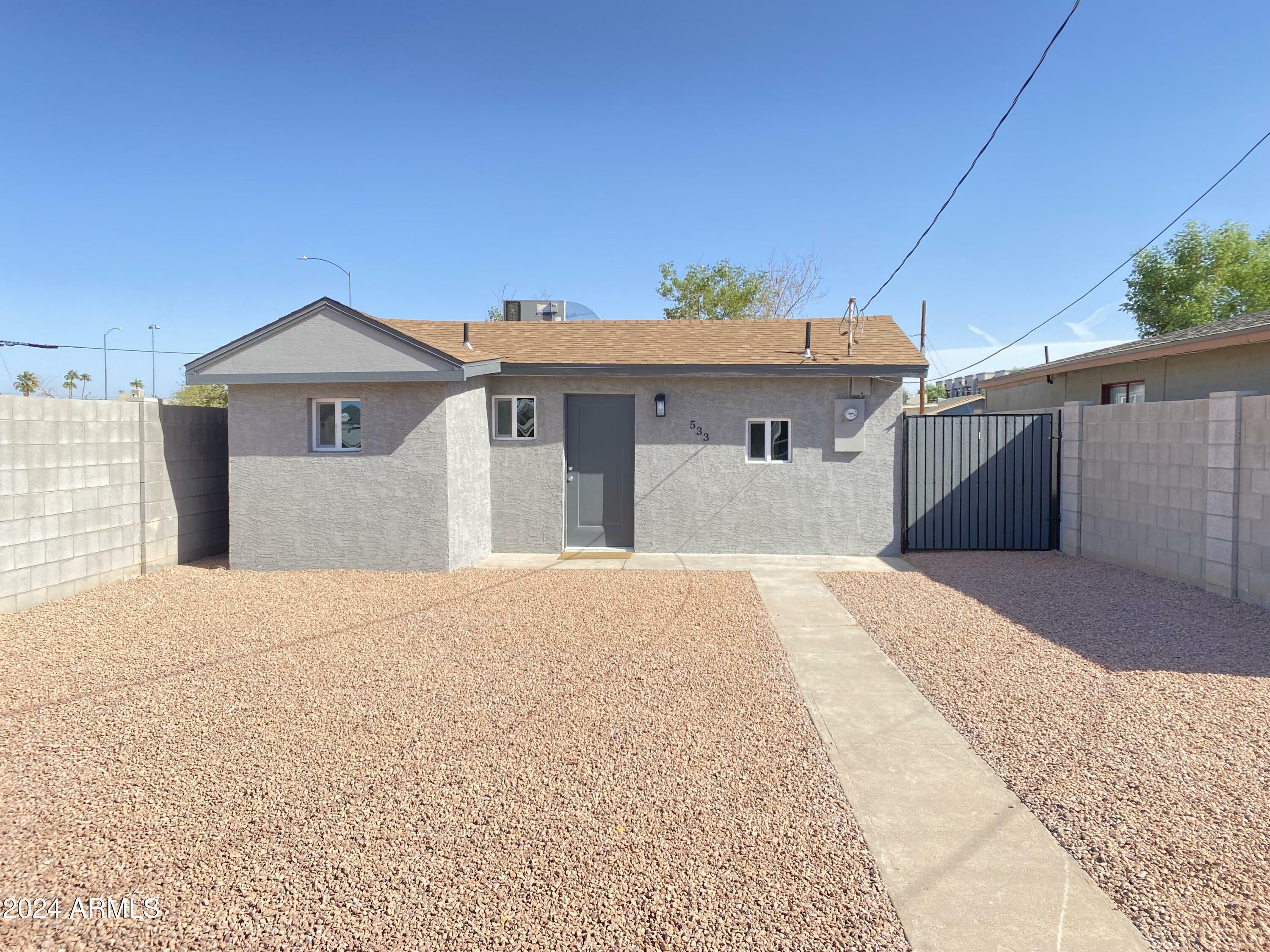 Property Photo:  533 N Sirrine --  AZ 85201 