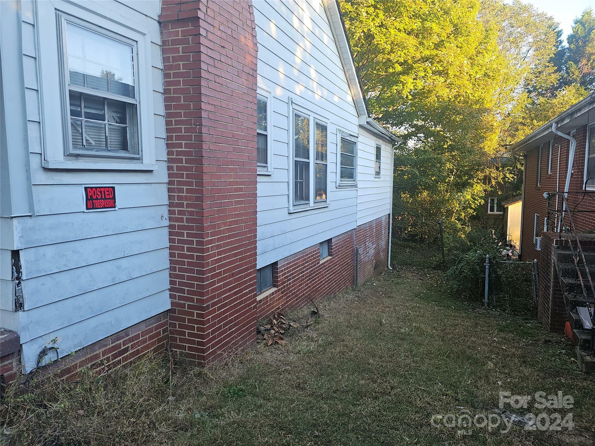 Property Photo:  125 Lloyd Street  NC 28144 