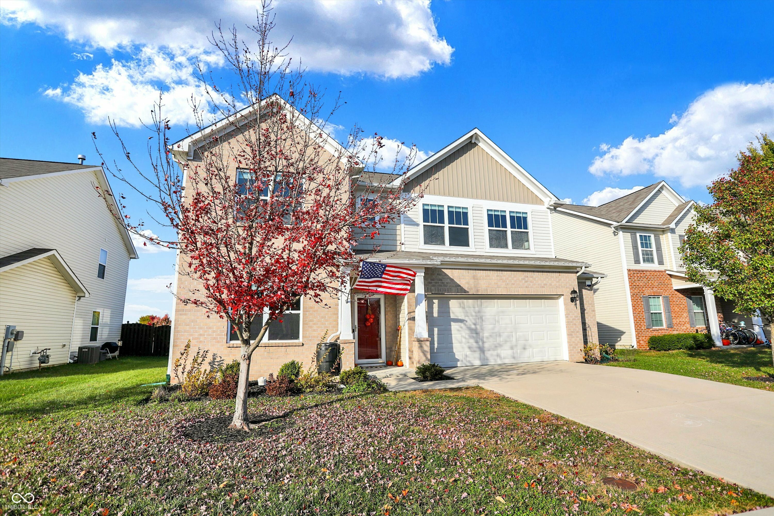 Property Photo:  5696 W Crestview Trail  IN 46055 