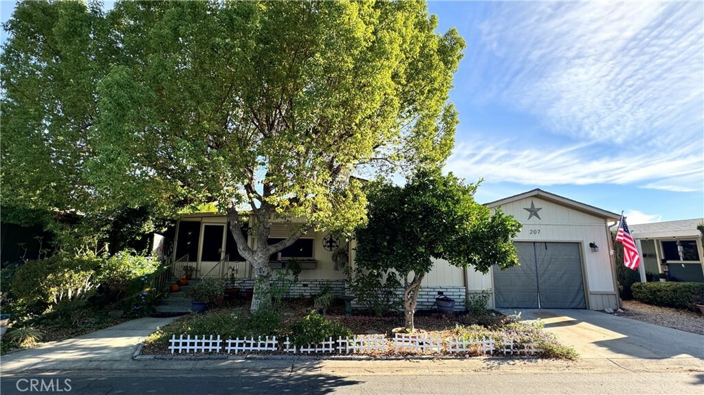 Property Photo:  2230 Lake Park Drive 207  CA 92583 