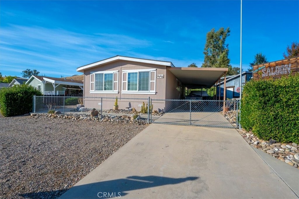 Property Photo:  4145 Longview Lane  CA 93446 