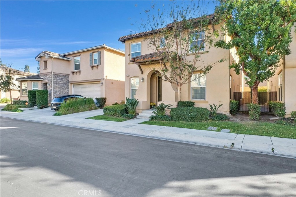 Property Photo:  1830 Kennedy Drive  CA 92870 