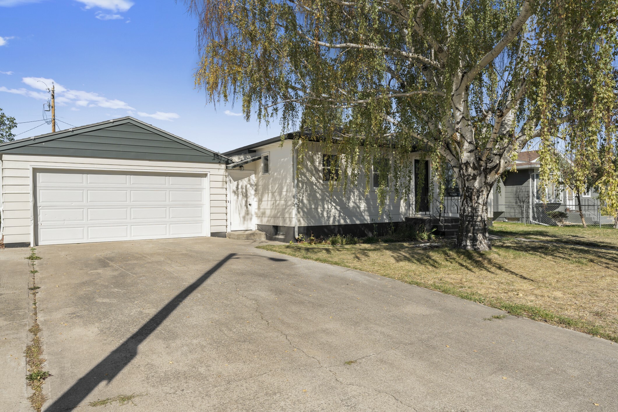 Property Photo:  229 18th Avenue NW  MT 59404 