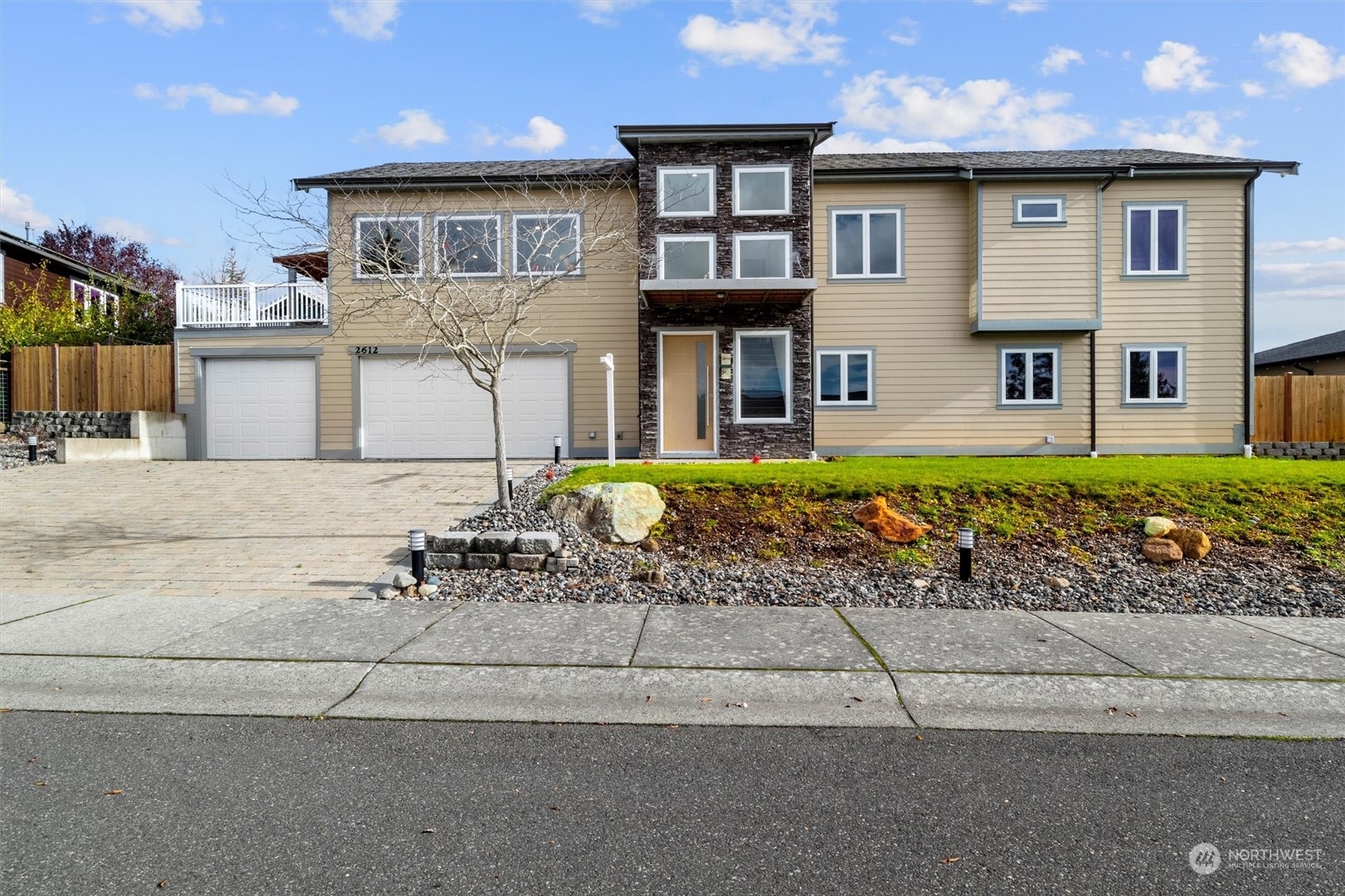 Property Photo:  2612 Birch Street  WA 98226 