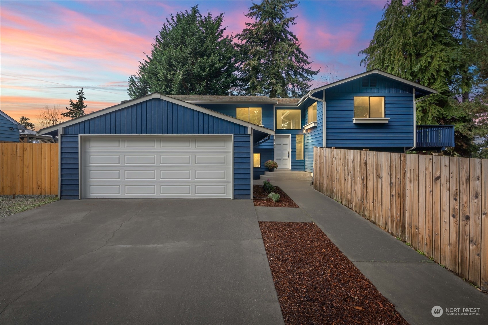 Property Photo: 18021 2nd Place S WA 98148
