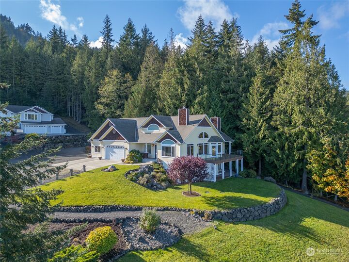 Property Photo: 182 Louella Heights Drive WA 98382