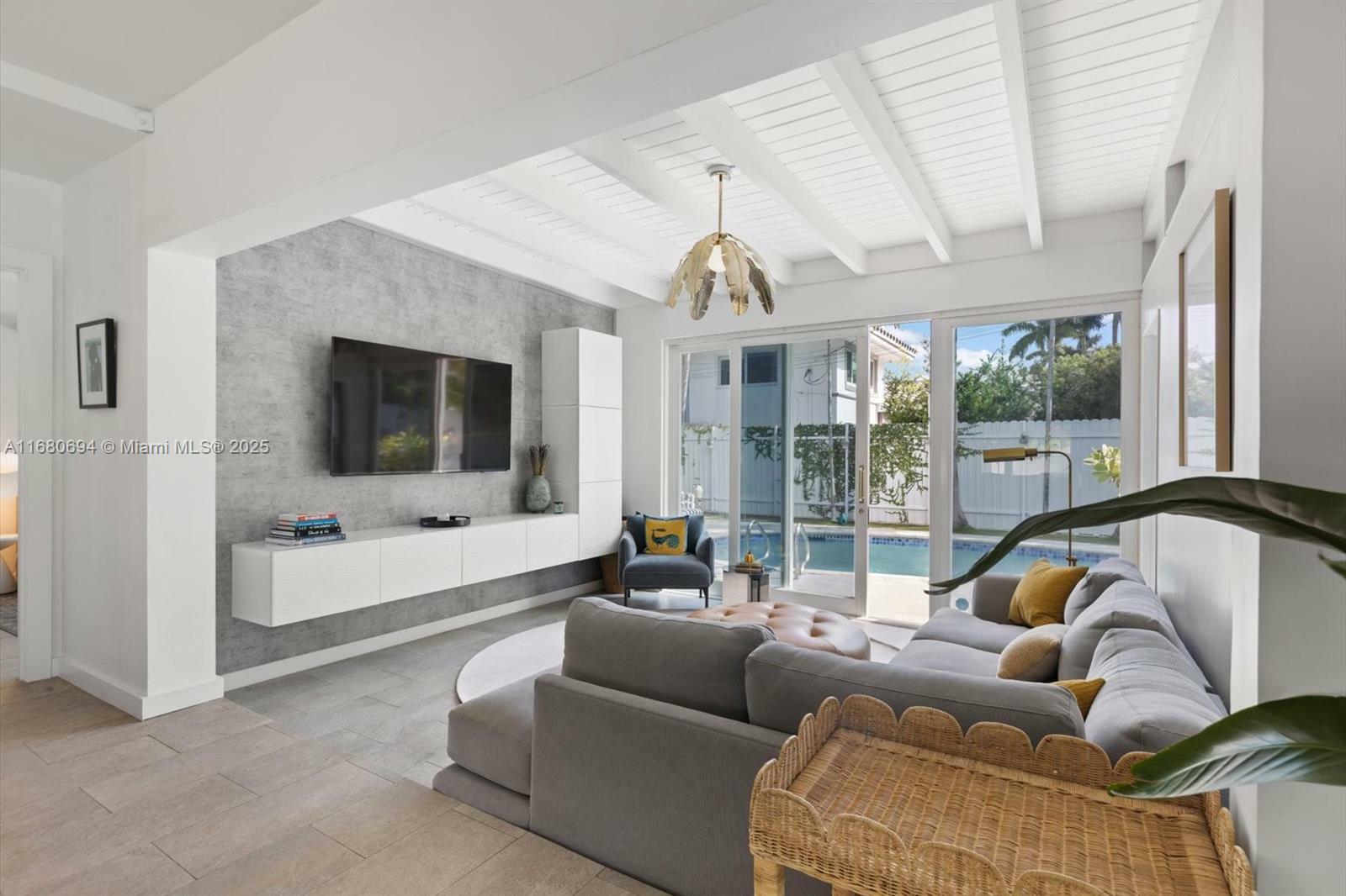 Property Photo:  1610 S Bayshore Dr  FL 33133 