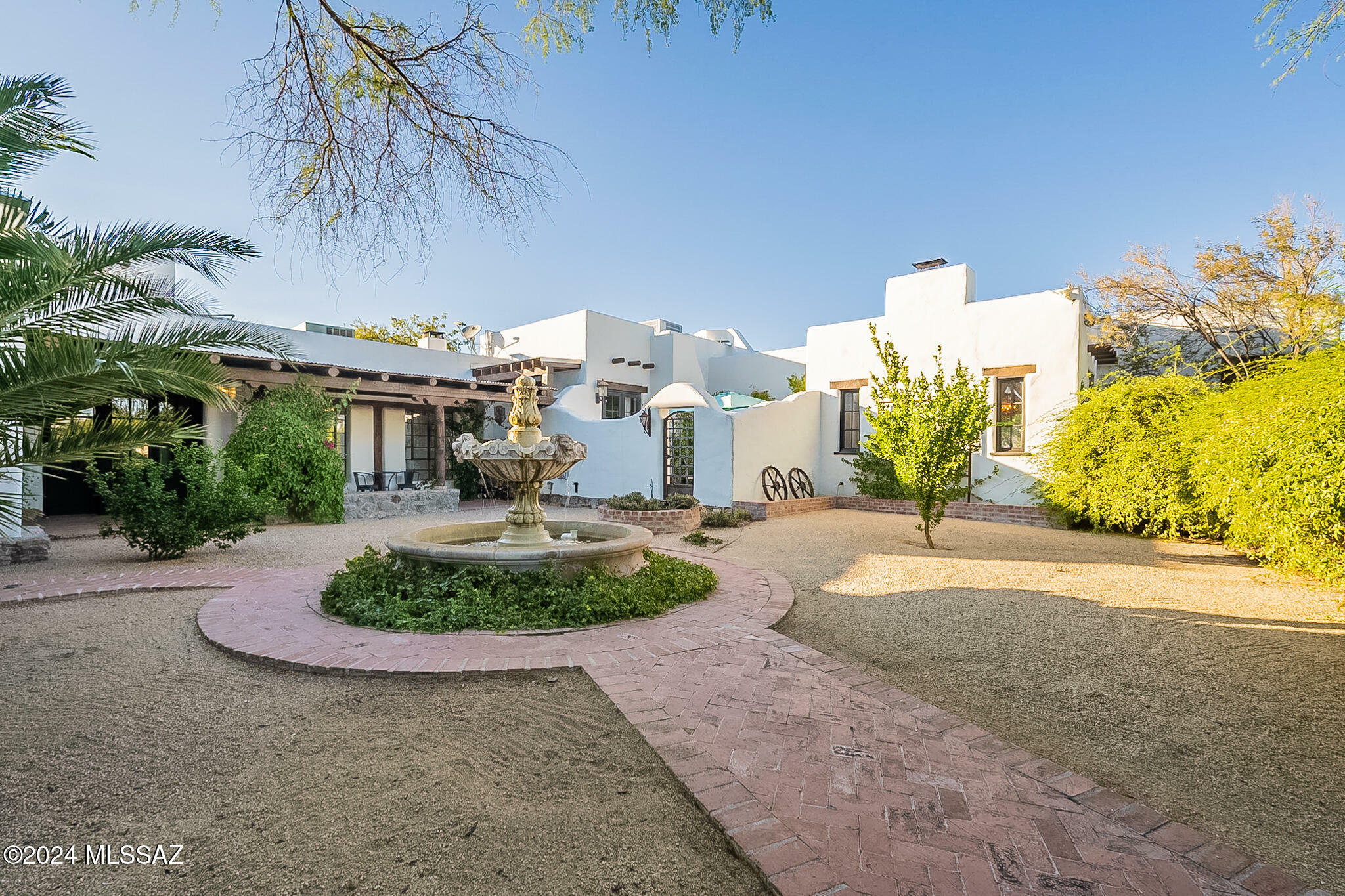 Property Photo:  365 N Indian House Road  AZ 85711 