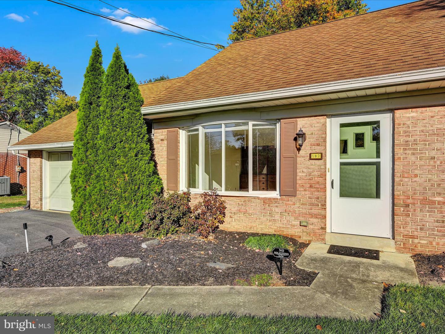 Property Photo:  107 Woodlawn Drive  PA 17584 