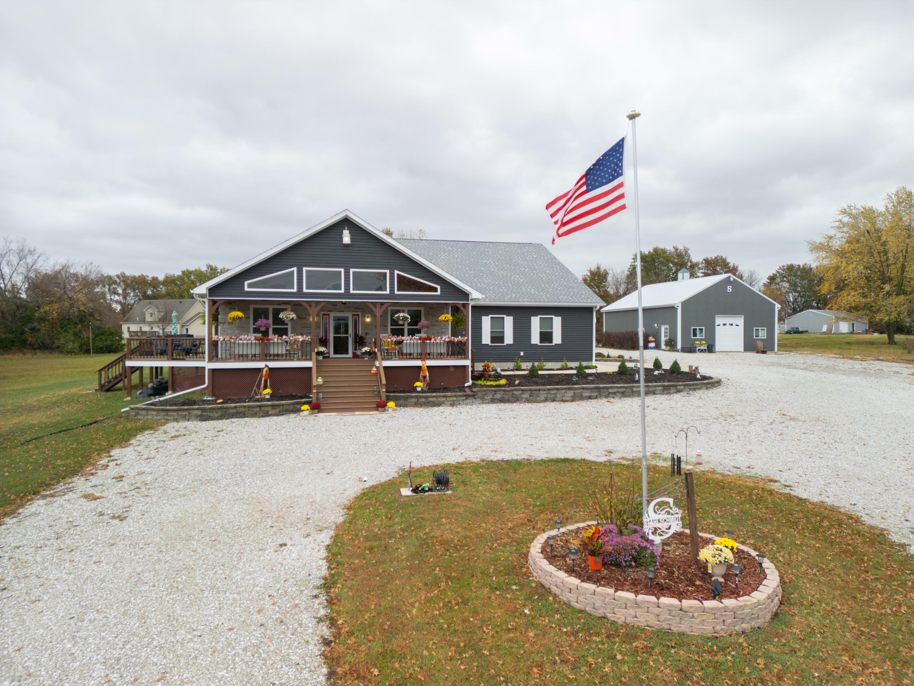 Property Photo: 1602 County Road 2730 MO 65270