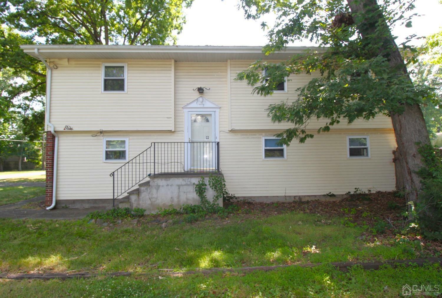 Property Photo:  1831 Holly Road  NJ 08902 